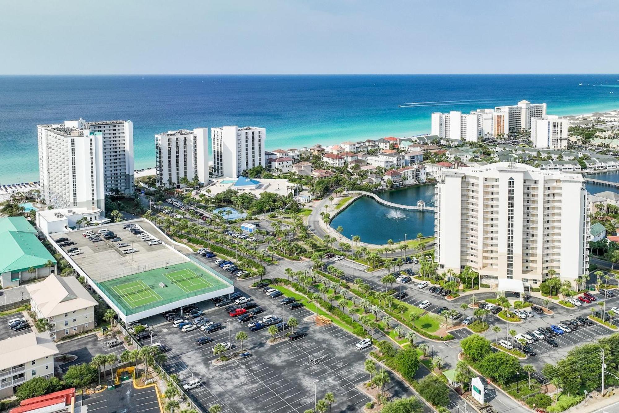 Pelican Beach Resort By Panhandle Getaways Destin Buitenkant foto